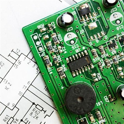 Cách bố trí dây chuyền sản xuất ảnh hưởng đến hiệu quả sản xuất như thế nào?